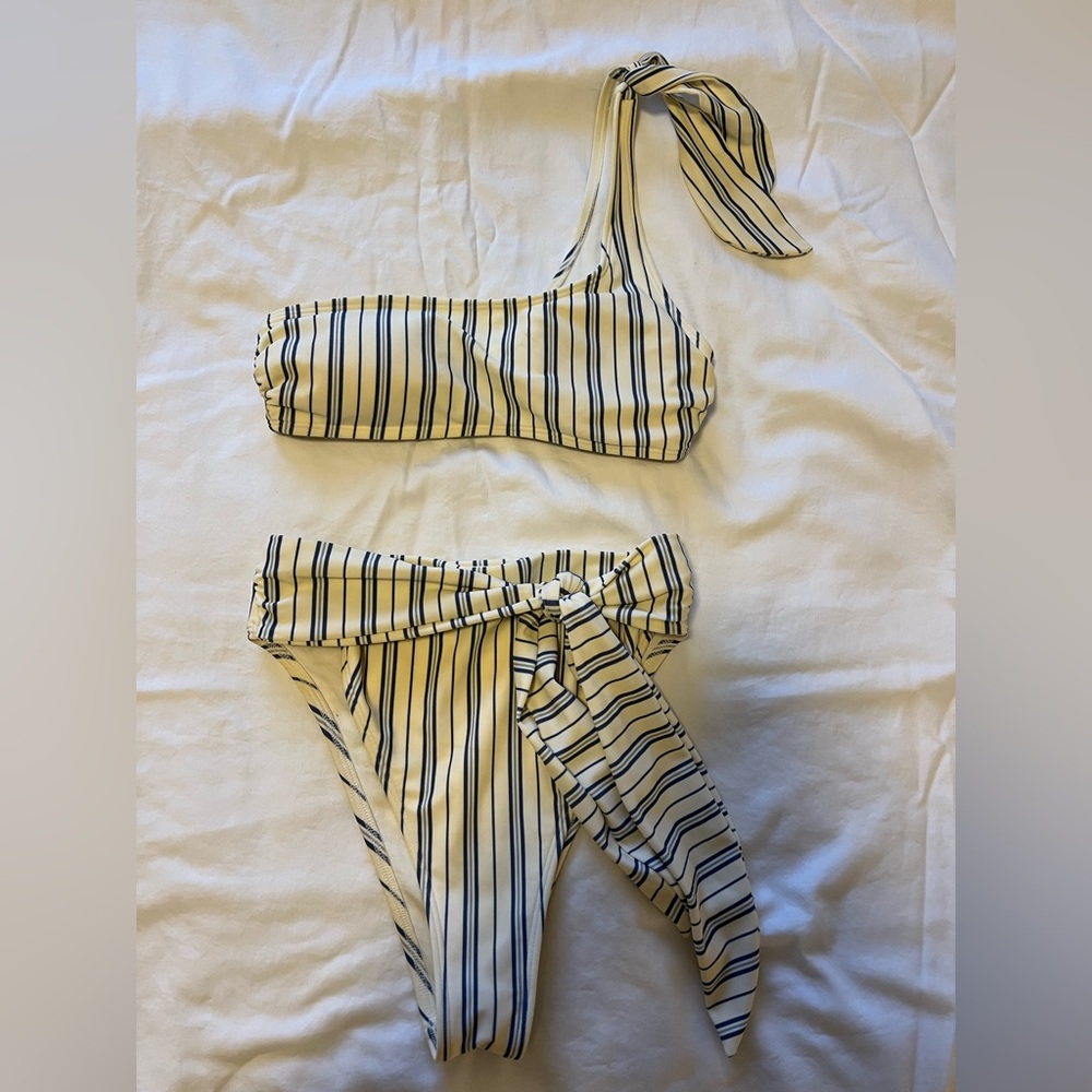 Abercrombie Swim, Size XS, Blue and White Bikini